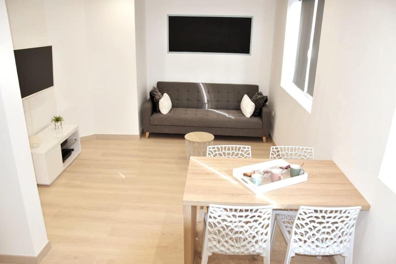 Bel appartement situé quartier Louvre-Bollaert Lens Exterior foto