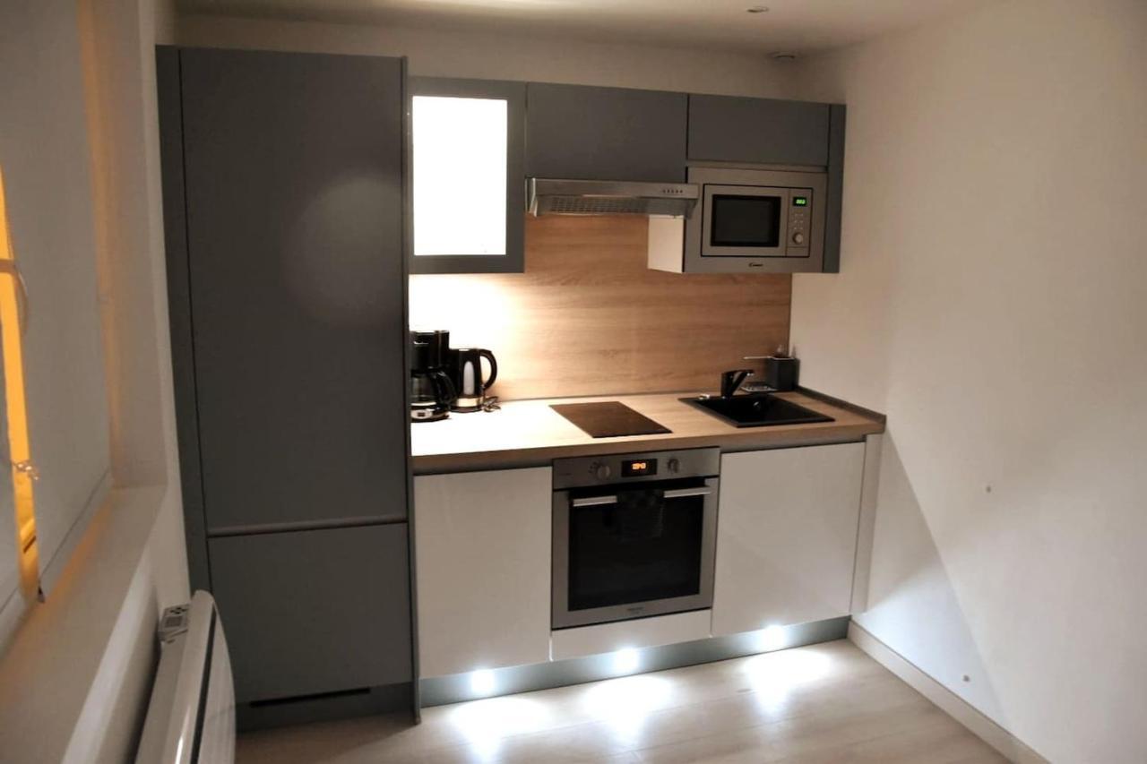 Bel appartement situé quartier Louvre-Bollaert Lens Exterior foto